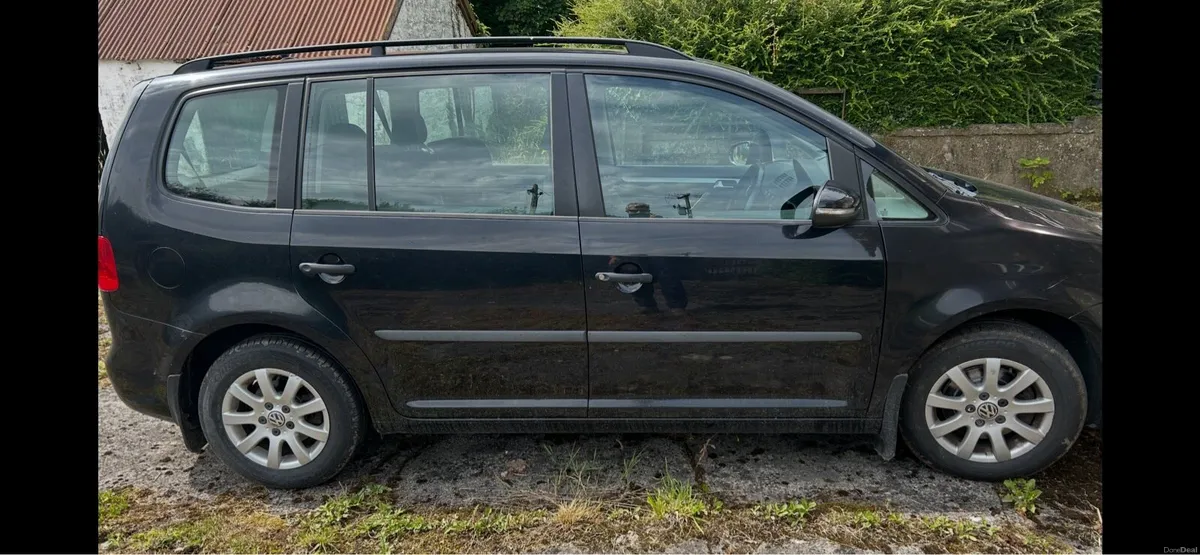 2012 Volkswagen Touran 7 Seater - Image 4
