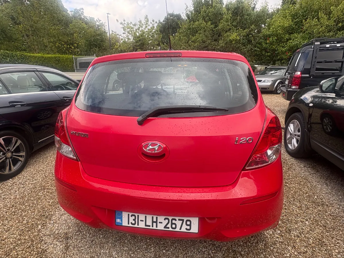 Hyundai i20 2013, 1.2 litre petrol , manual - Image 5