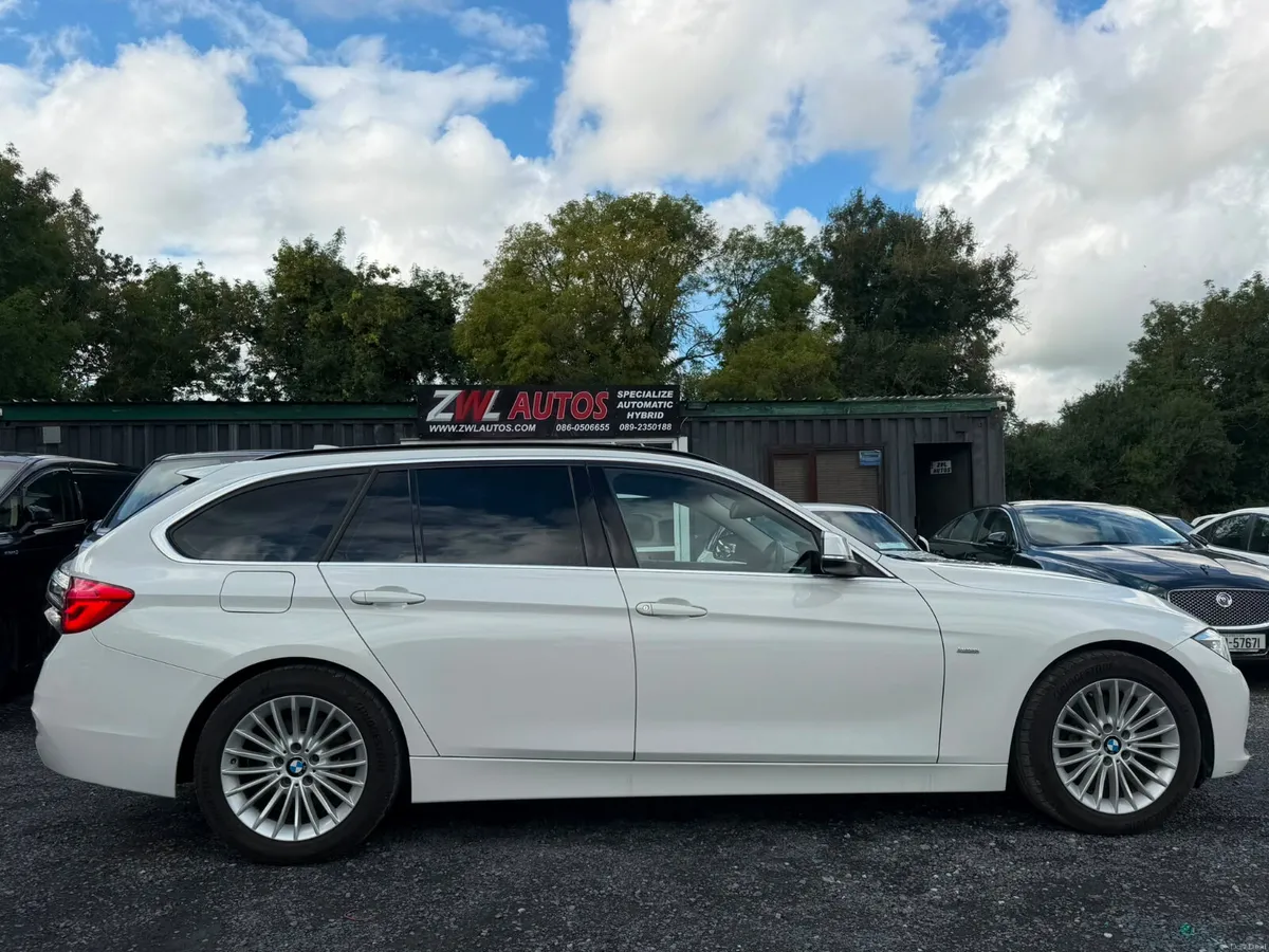 16 BMW 320D Luxury Tourer - Image 5