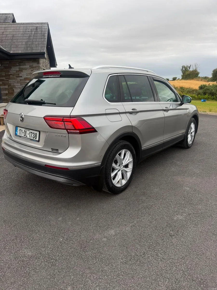 Volkswagen Tiguan - Image 4