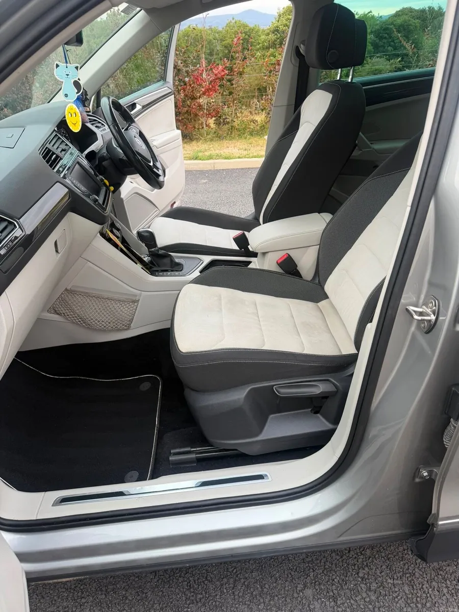 Volkswagen Tiguan - Image 6