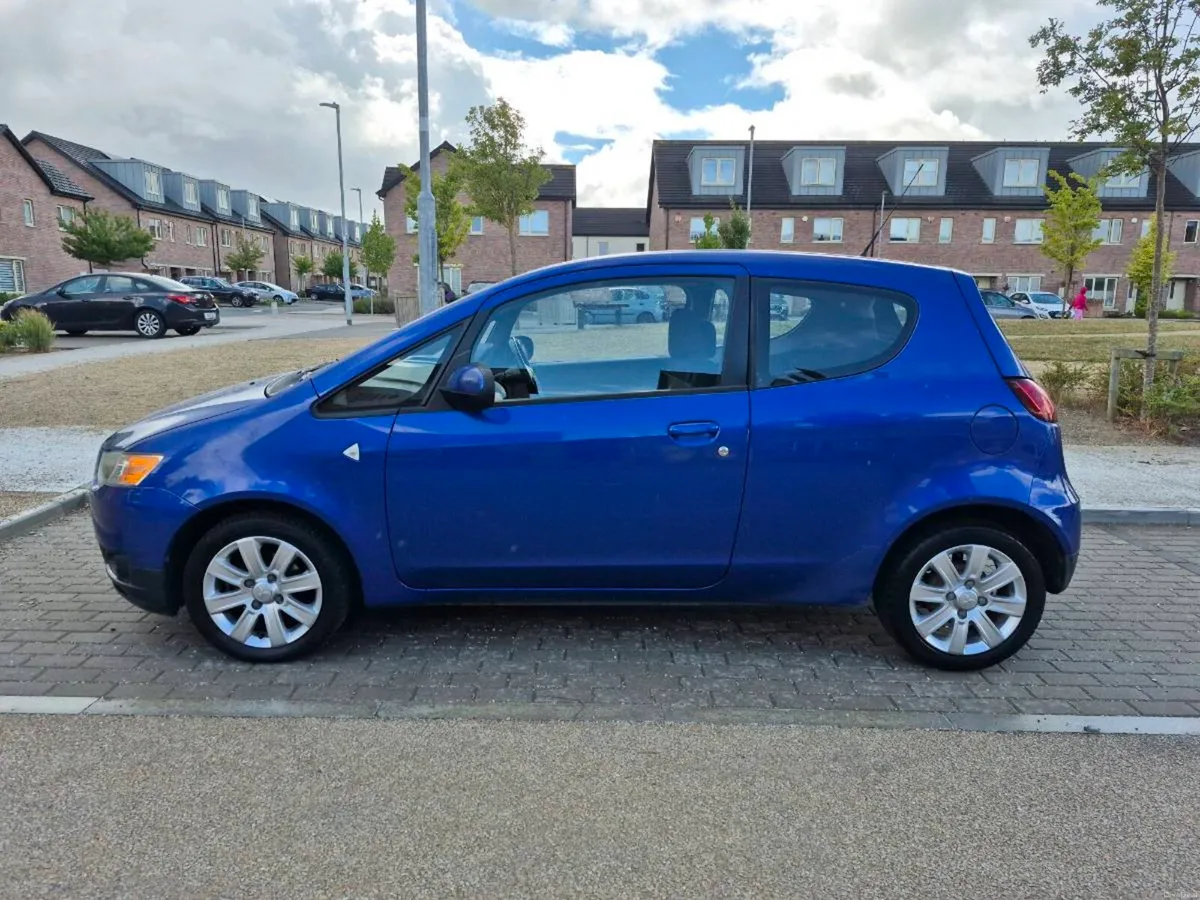 MITSUBISHI COLT 1.1 PETROL – €1450 NCT+TAX - Image 4