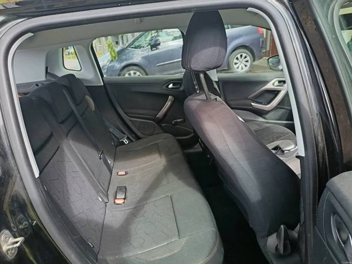 Peugeot 2008    215 model - Image 6