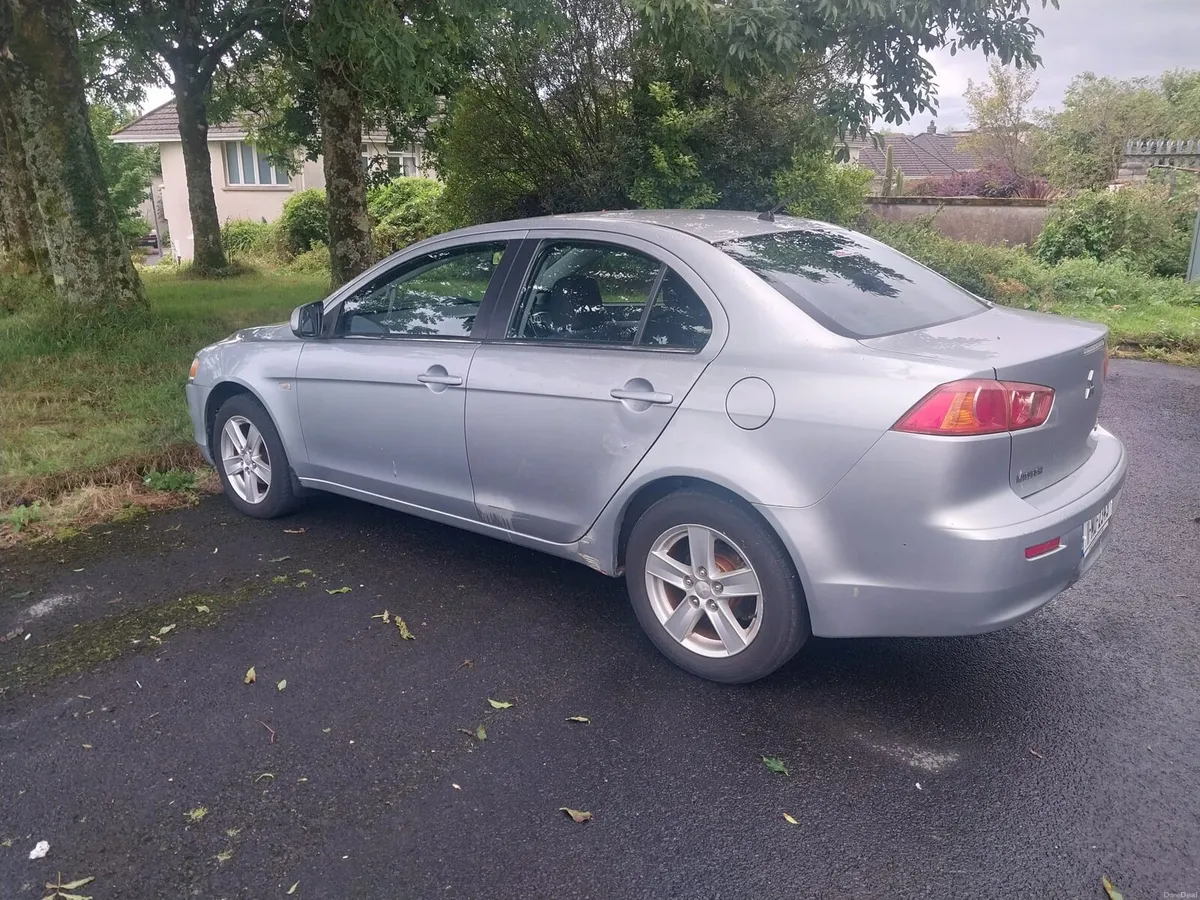 2011 Mitsubishi Lancer 1.5 petrol - Image 4