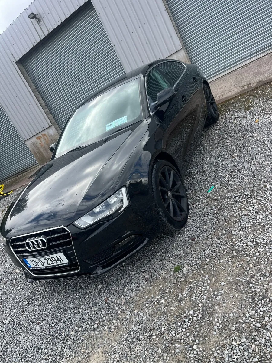 Audi A5 2013 - Image 2