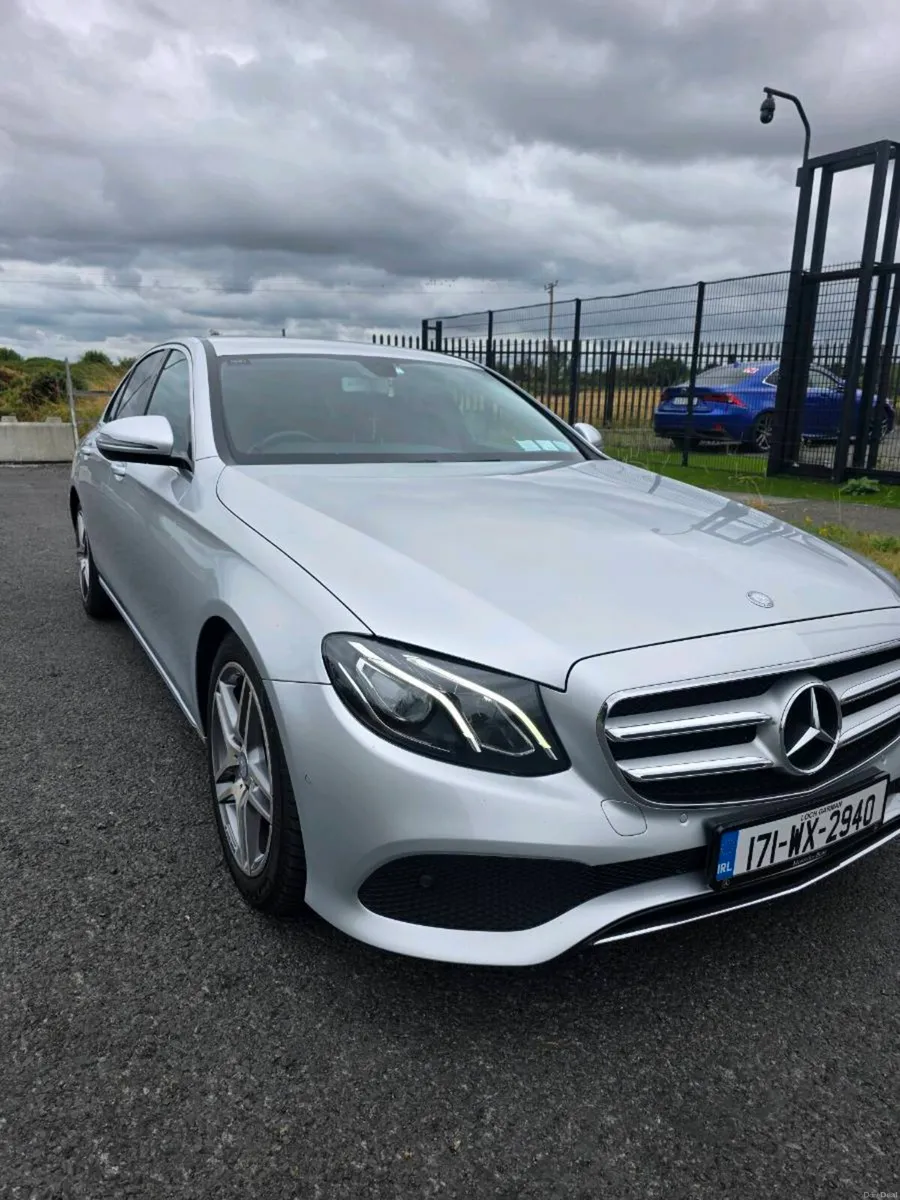 Mercedes e220d - Image 1