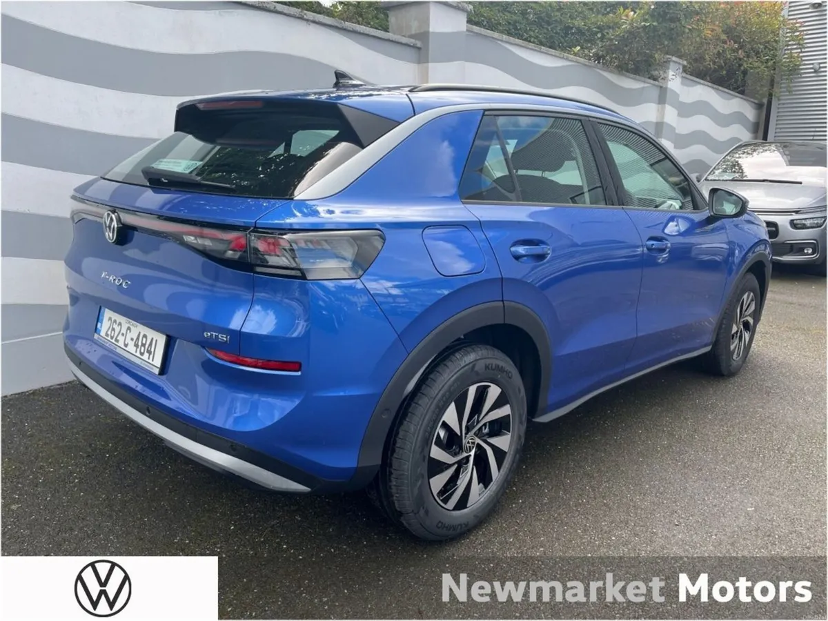 Volkswagen T-Roc LIFE PLUS 116BHP MHEV AUTOMATIC 1 - Image 4