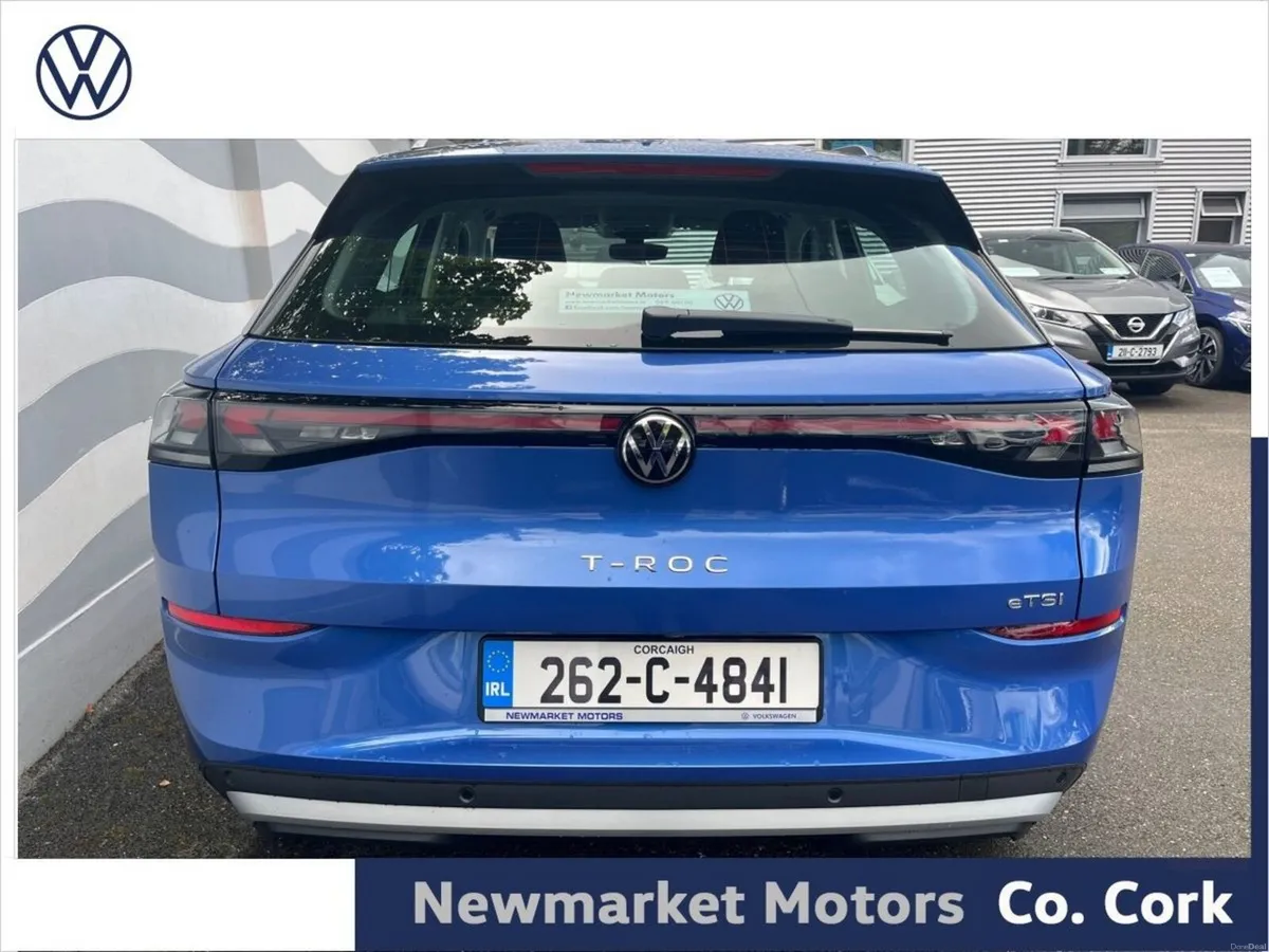 Volkswagen T-Roc LIFE PLUS 116BHP MHEV AUTOMATIC 1 - Image 6