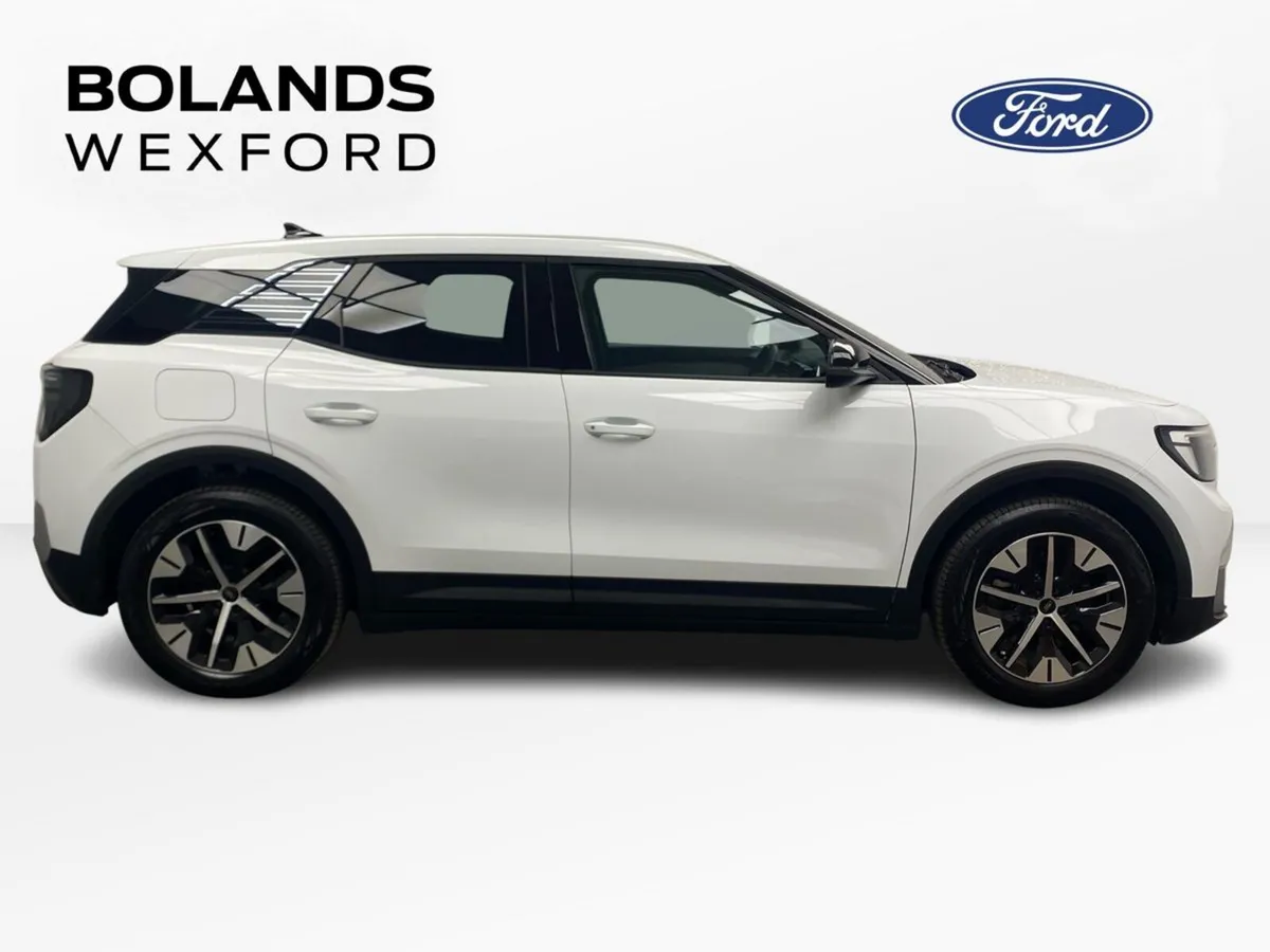 Ford Explorer Select 77kWh Extended Range RWD - Image 4