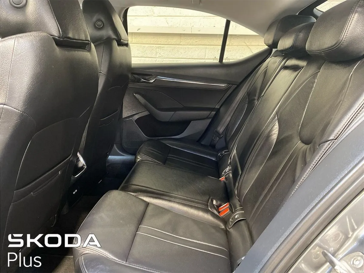 Skoda Octavia Style 1.0TSI M-HEV 110bhp DSG - Image 6