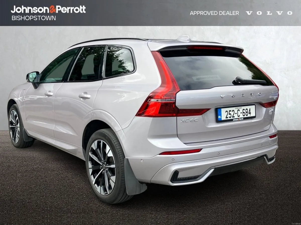 Volvo XC60 T6 350bhp AWD PHEV Plus Dark - Aurora S - Image 3