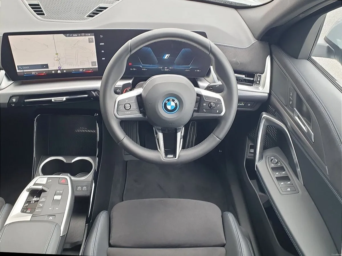 BMW iX2 eDrive20 M Sport - Image 5