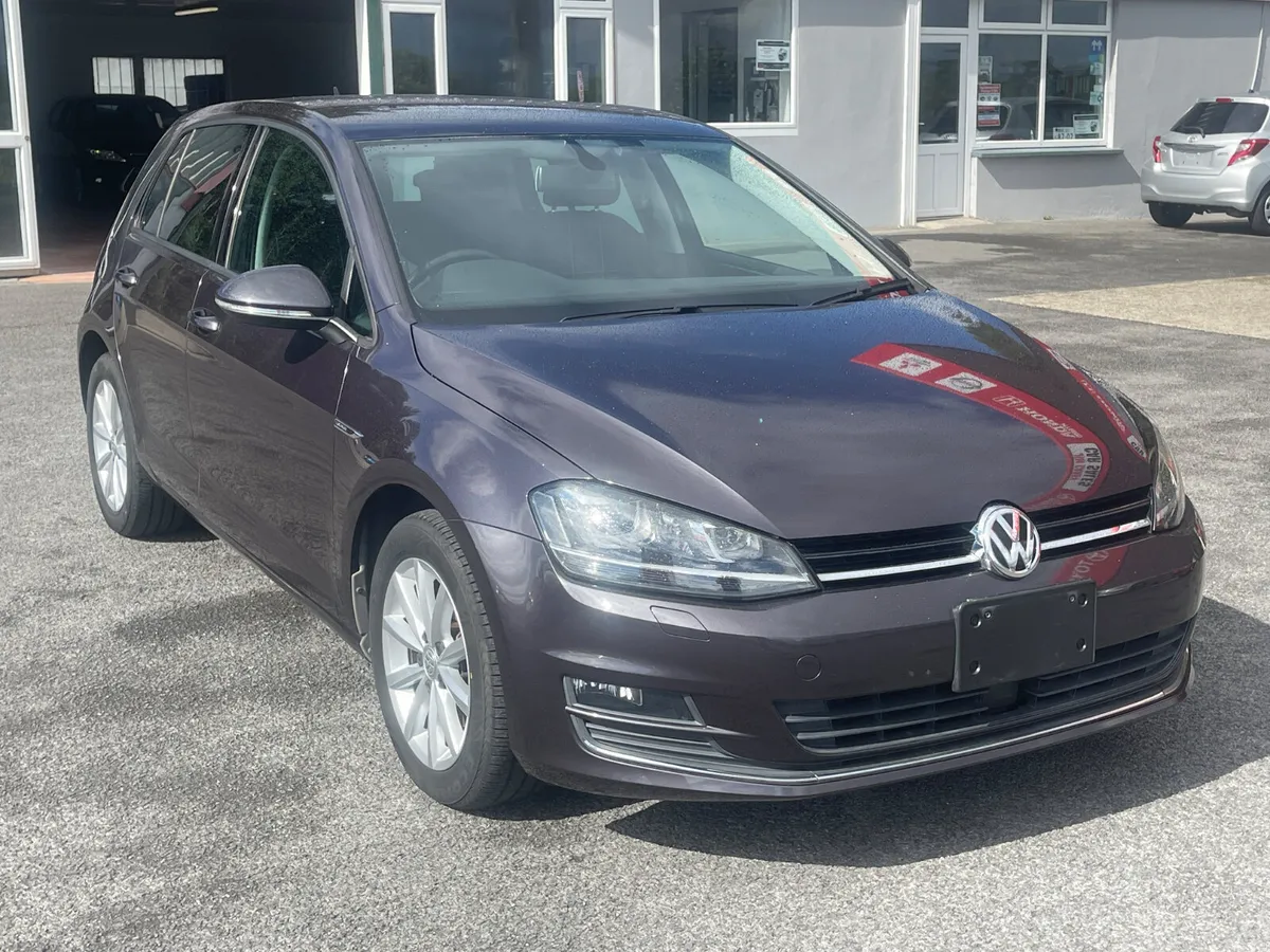 Volkswagen Golf 2015-2 - Image 1