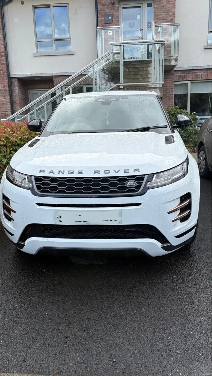 2022 Range Rover Evoque R-Dynamic SE - Image 2
