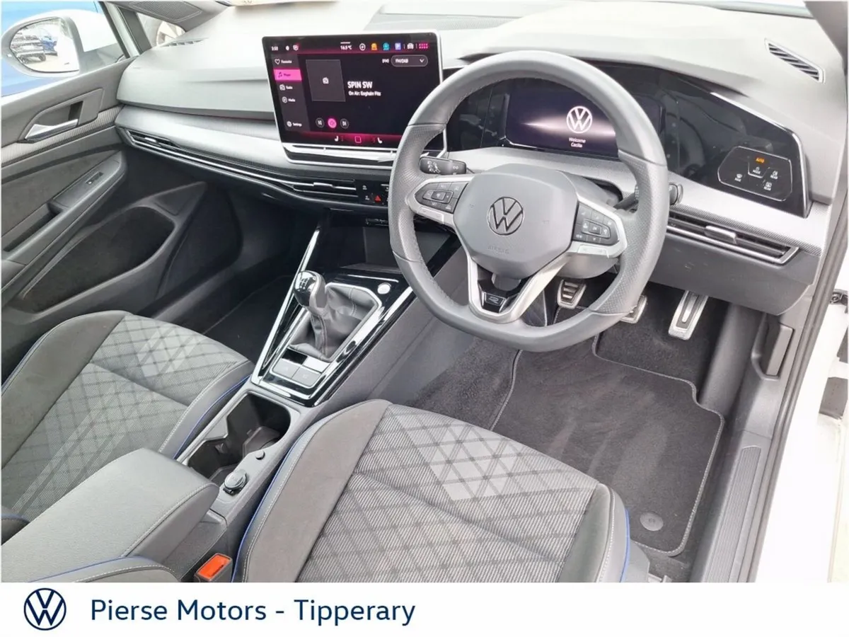 Volkswagen Golf GOLF R-LINE 1.5 TSI 150HP - Image 2