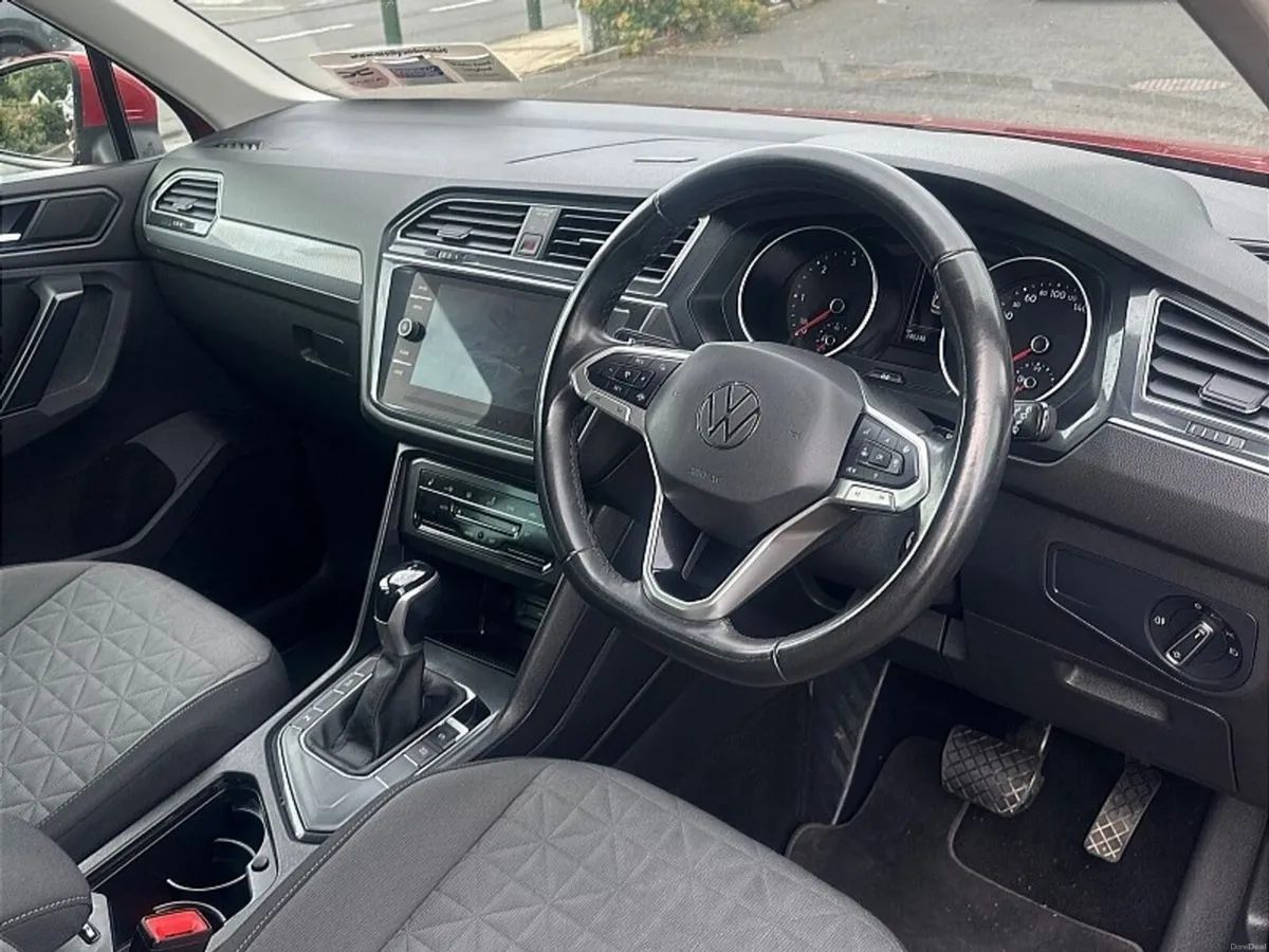 Volkswagen Tiguan 2.0 TDI 150HP Life DSG - Image 4