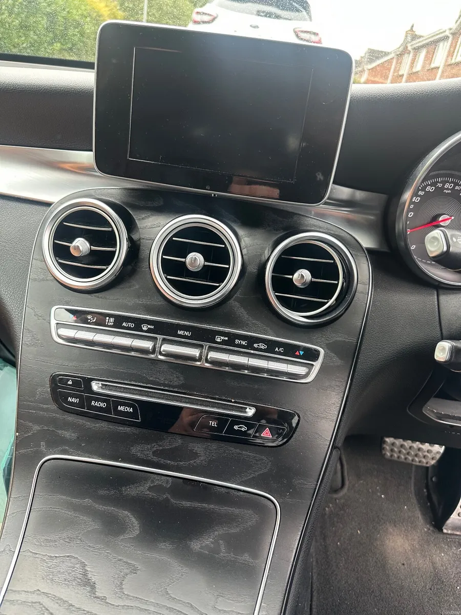 Mercedes-Benz 220 2018 - Image 6