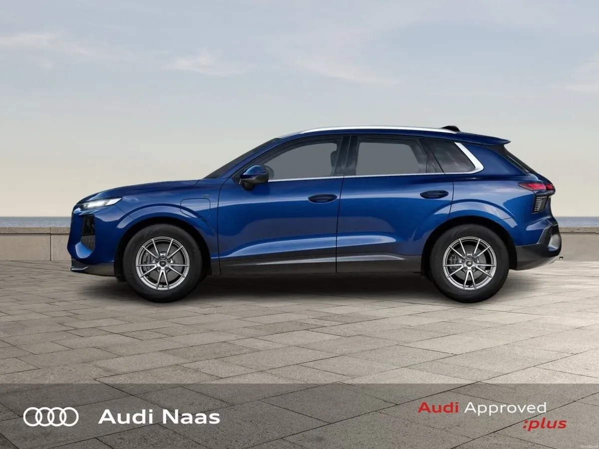 Audi Q3 SE e-hybrid 200KW S tronic - Image 4