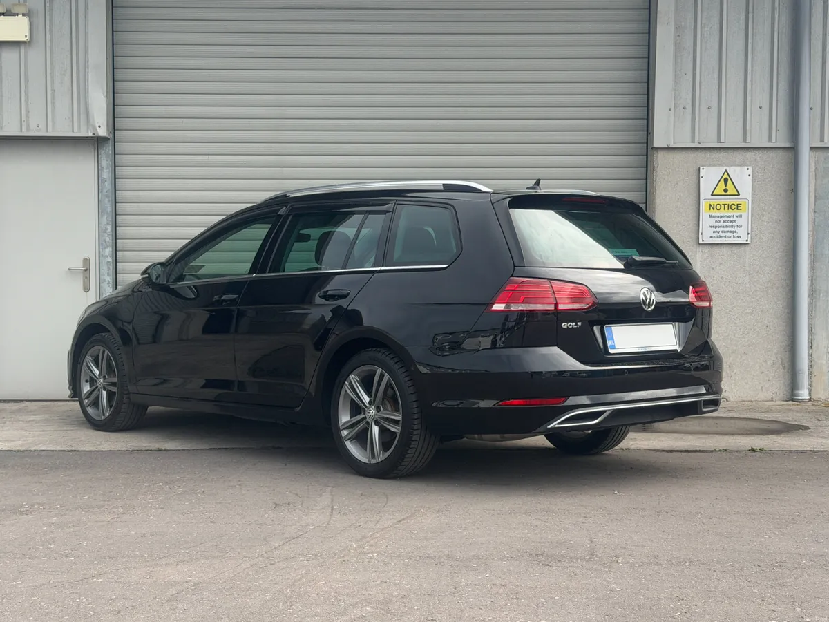 2021 Volkswagen Golf 1.4 TSI DSG Highline estate - Image 4