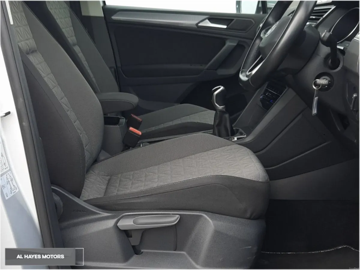 Volkswagen Tiguan LIFE 2.0 TDI 6SPEED 122BHP*NCT 7 - Image 4