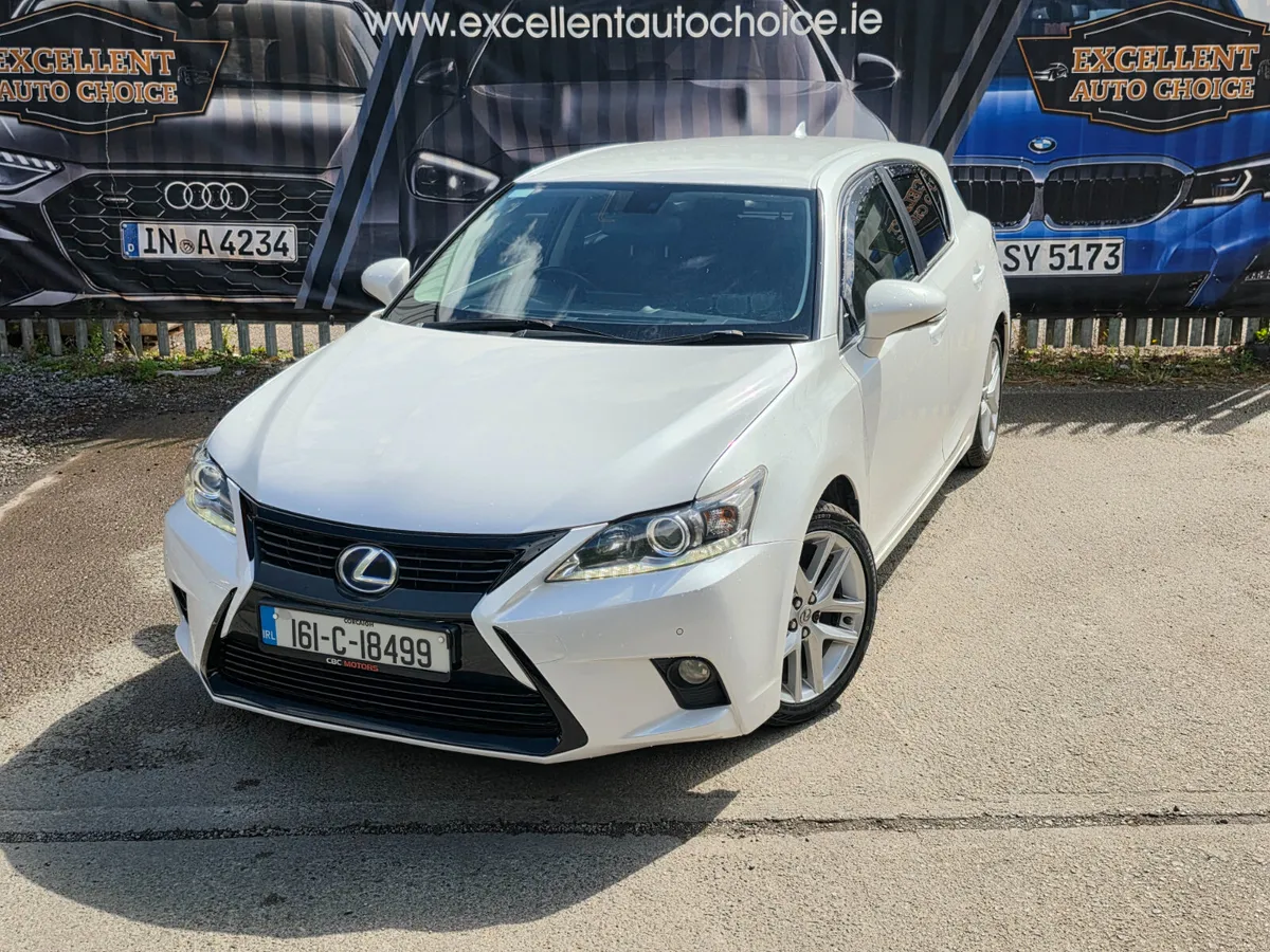 Lexus CT200h 2016 PEARL WHITE HYBRID IMMACULATE! - Image 5