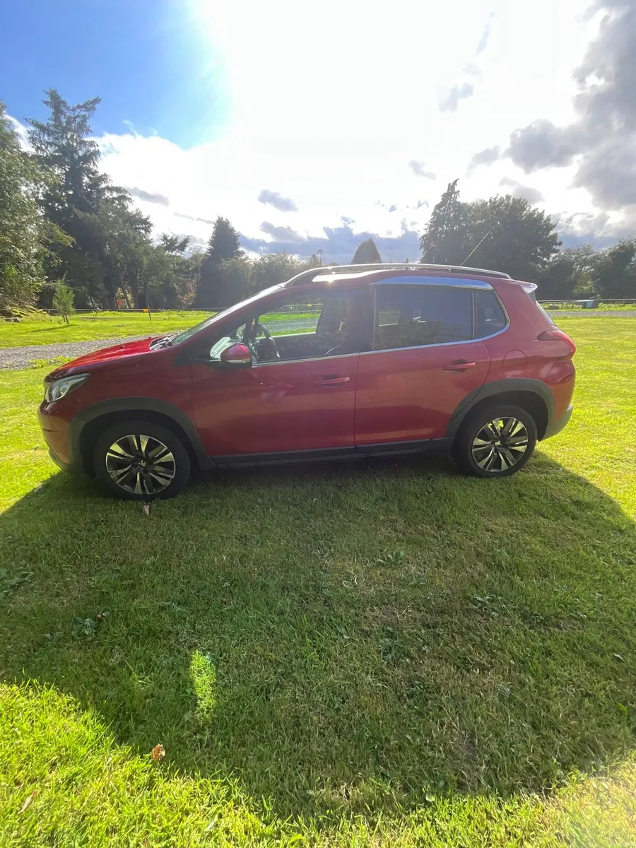 Peugeot 2008 2017 - Image 2