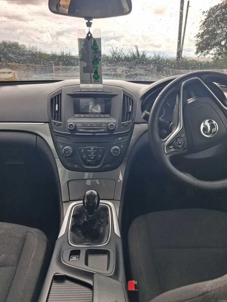 Vauxhall Insignia 2015 - Image 3
