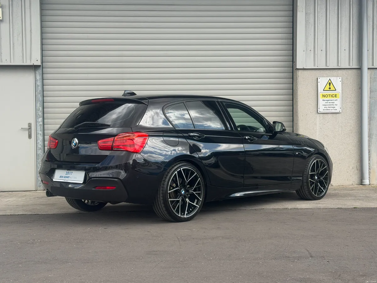 2017 BMW 118i M-Sport Shadow Edition - Image 6