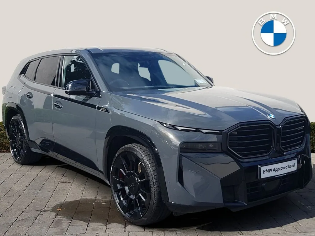 BMW XM 4.4 v8 - Image 1