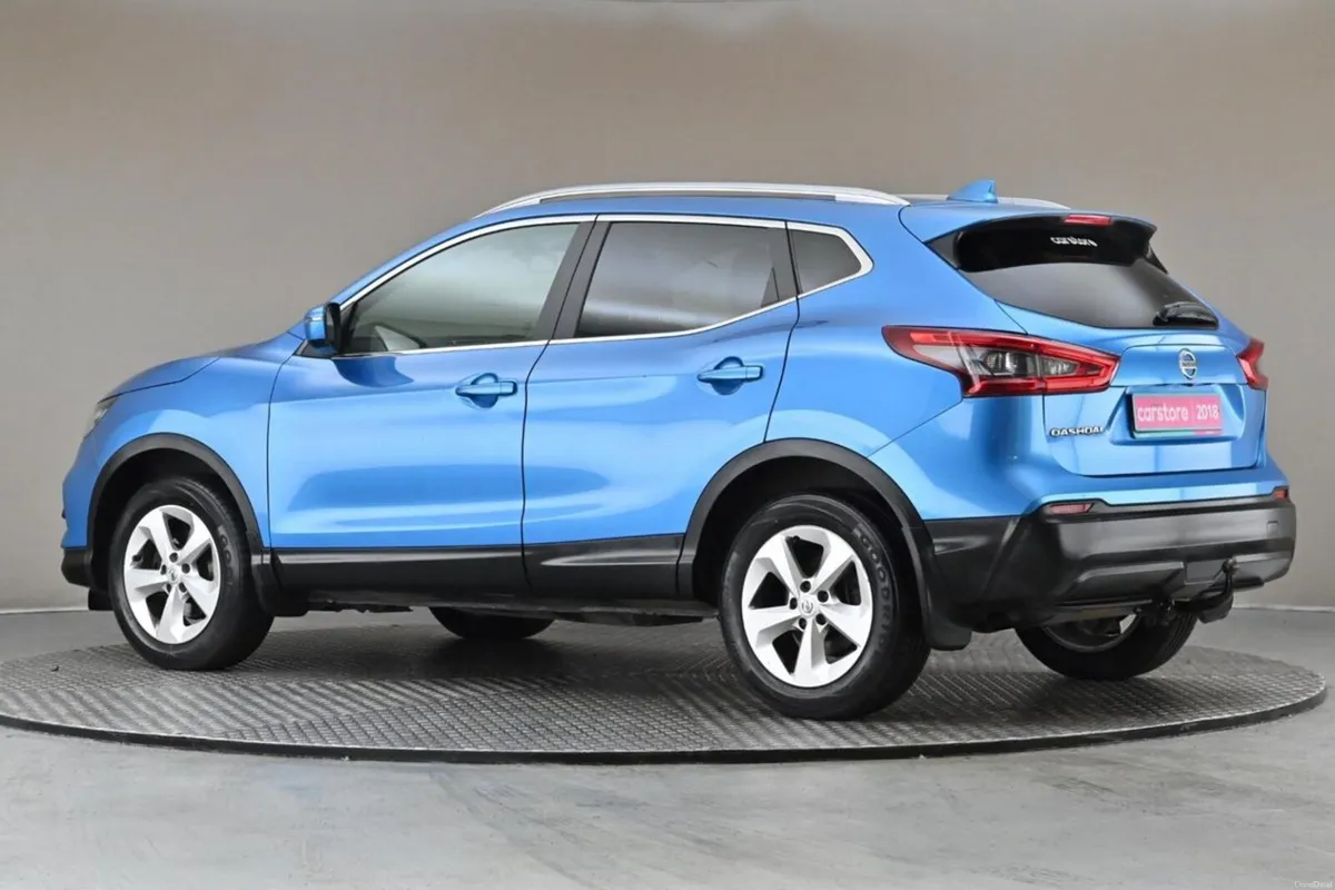 Nissan Qashqai 1.2 SV 6SPD **PAN ROOF**REVERSE CAM - Image 5