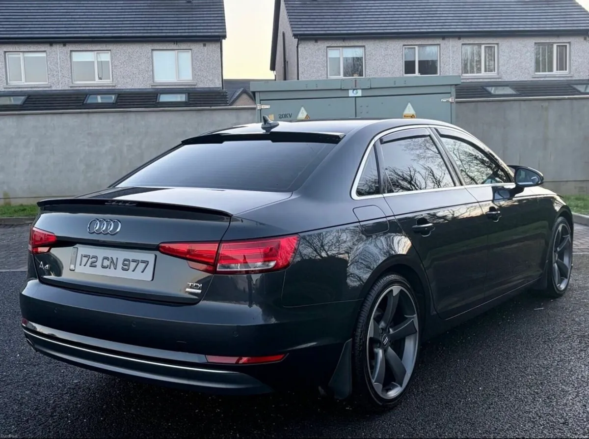 Audi A4 2017 - Image 3