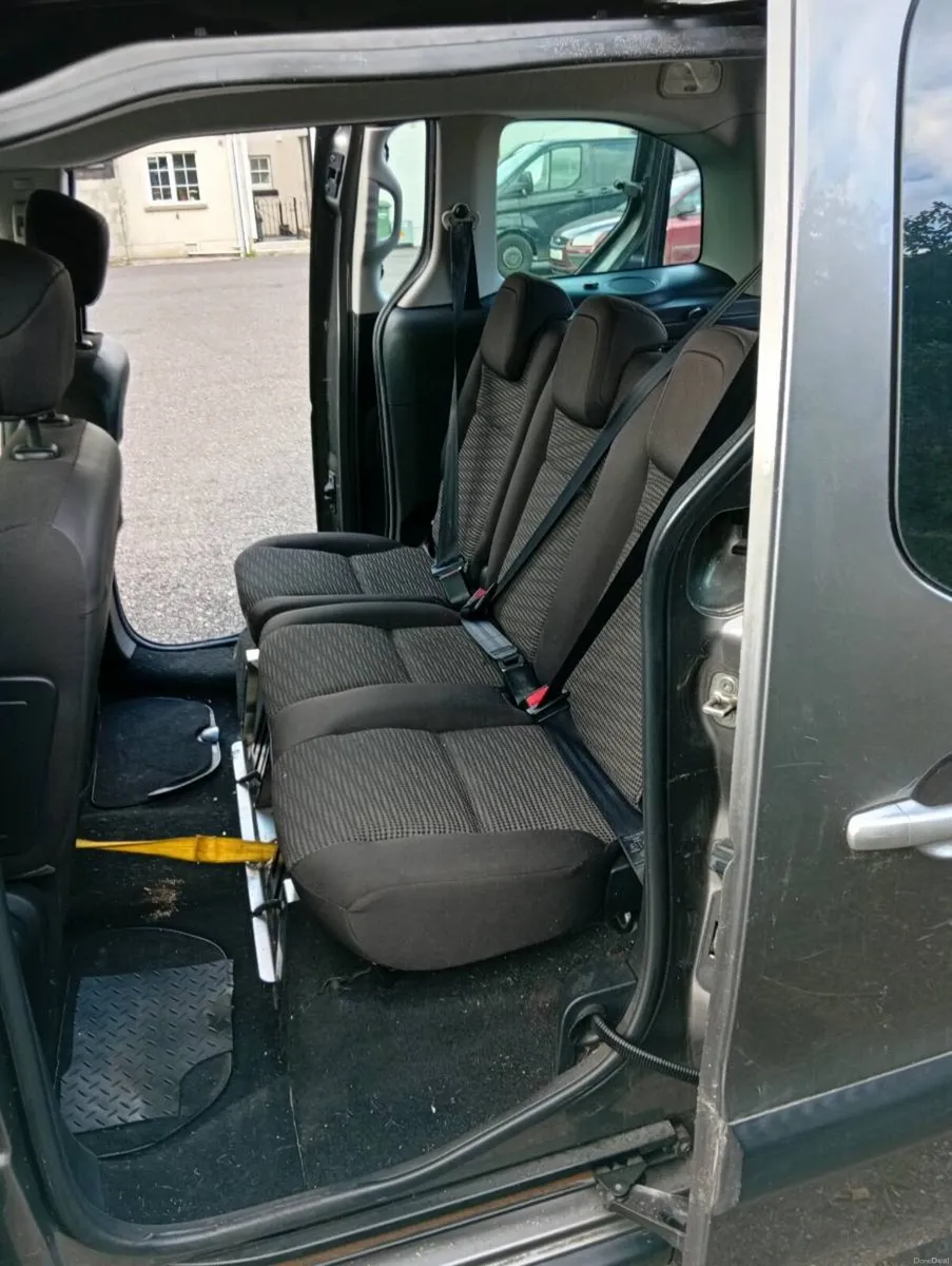Car Peugeot Horizon Wheelchair accessible - Image 5