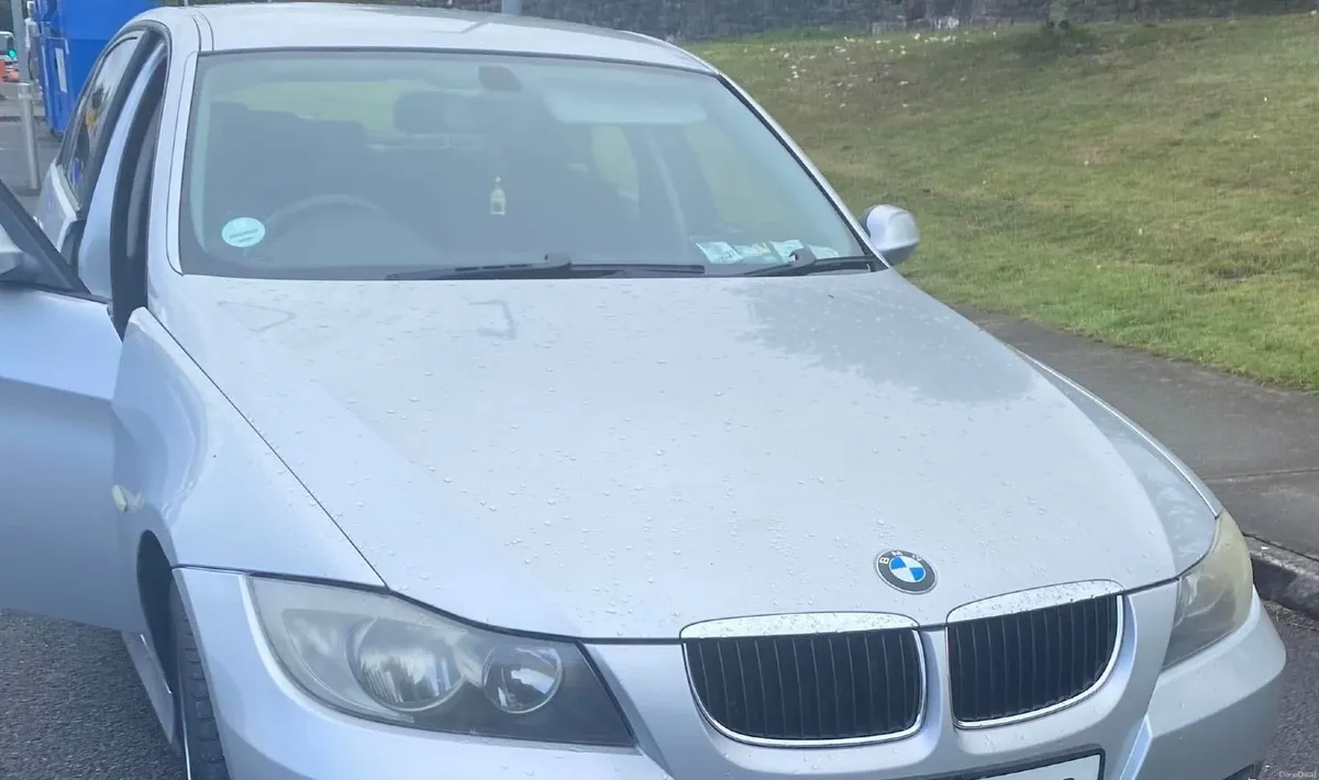 BMW 3-Series 2008 - Image 1