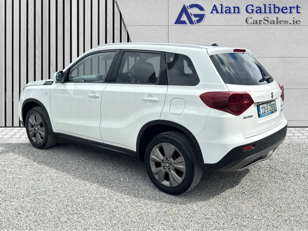 Suzuki Vitara 1.5 S1-HEV SZ-T AGS 5DR AUTO - Image 2