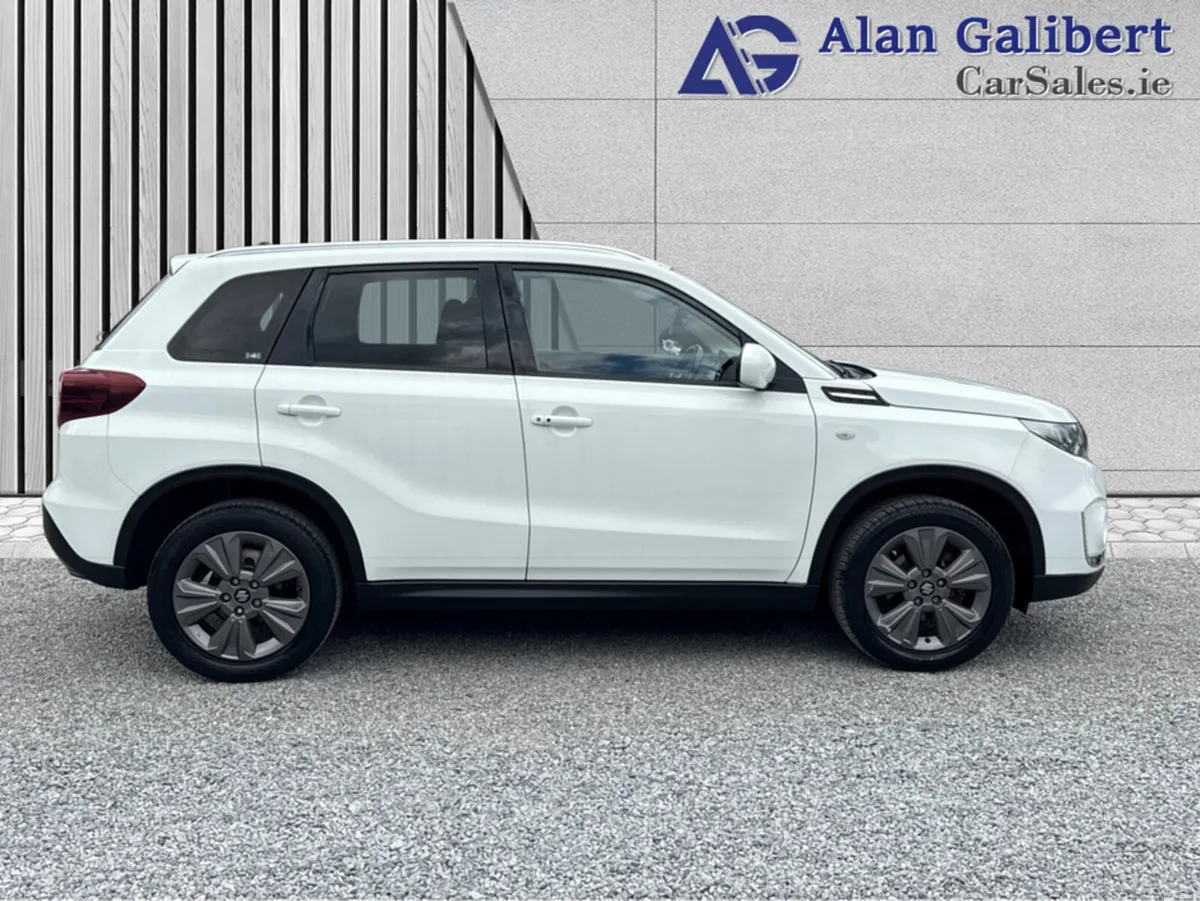 Suzuki Vitara 1.5 S1-HEV SZ-T AGS 5DR AUTO - Image 3