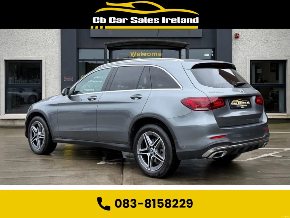 Mercedes-Benz GL-Class D 4MATIC AMG LINE - Image 4