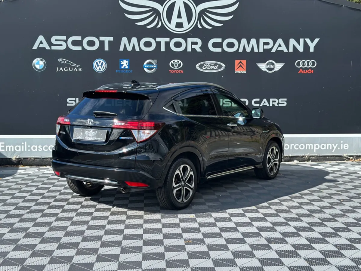 Honda Vezel 1.5 Petrol Hybrid - Image 6