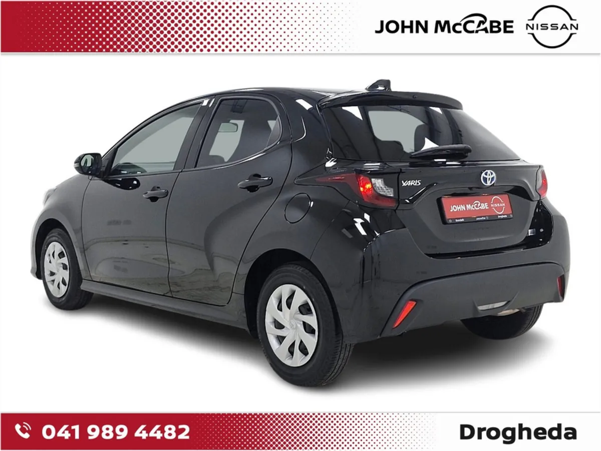 Toyota Yaris HYBRID LUNA AUTOMATIC *RETAIL PRICE € - Image 5