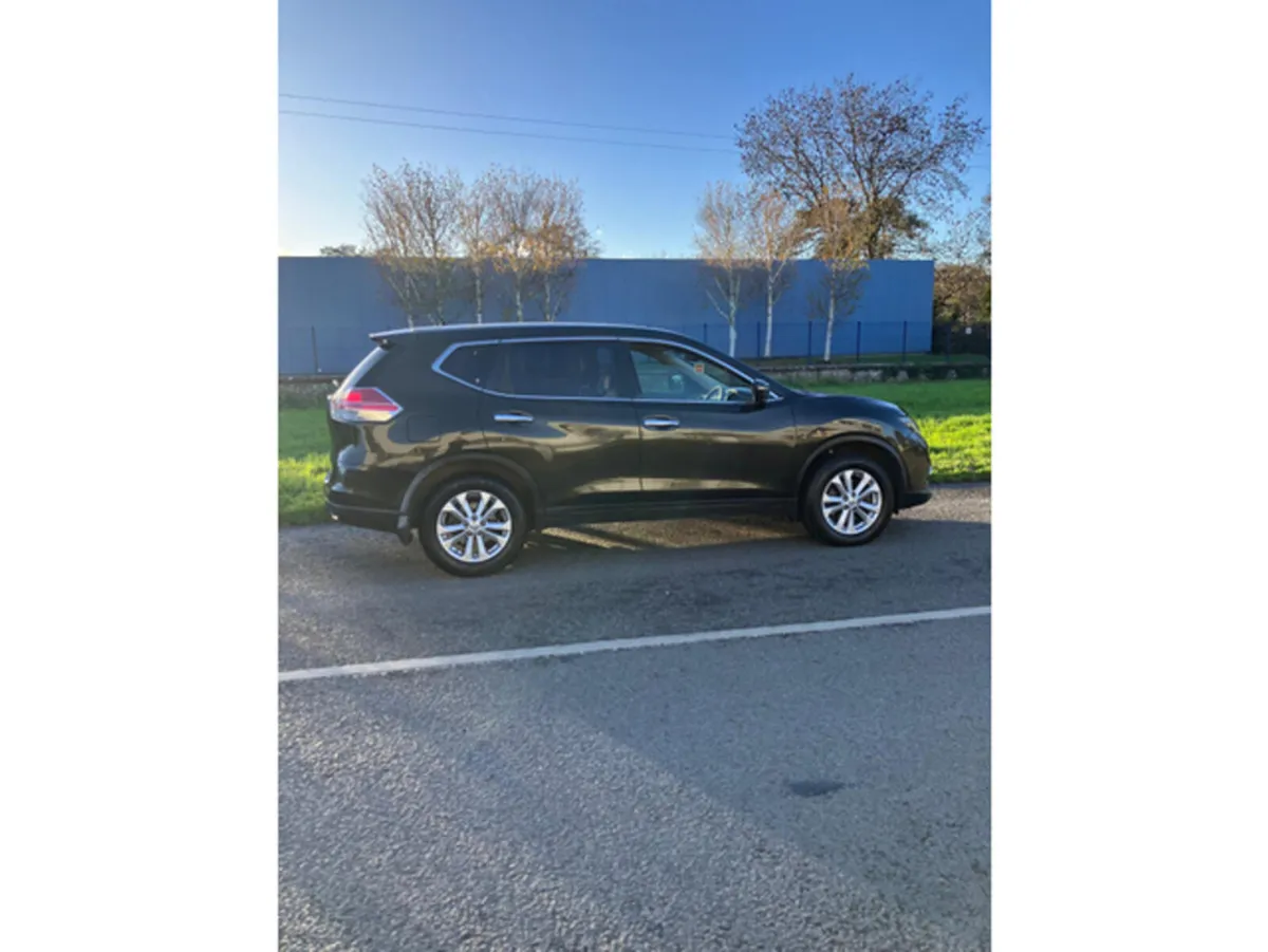 Nissan X-Trail 1.6 DSL SV TP 7 SEAT E E6 4DR - Image 4
