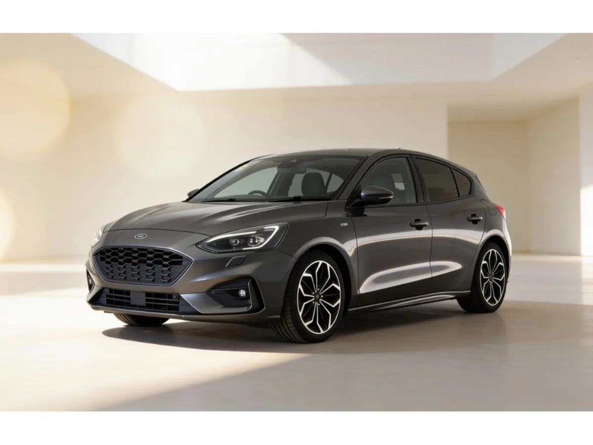 Ford Focus ST-LINE X TDCI - Image 2