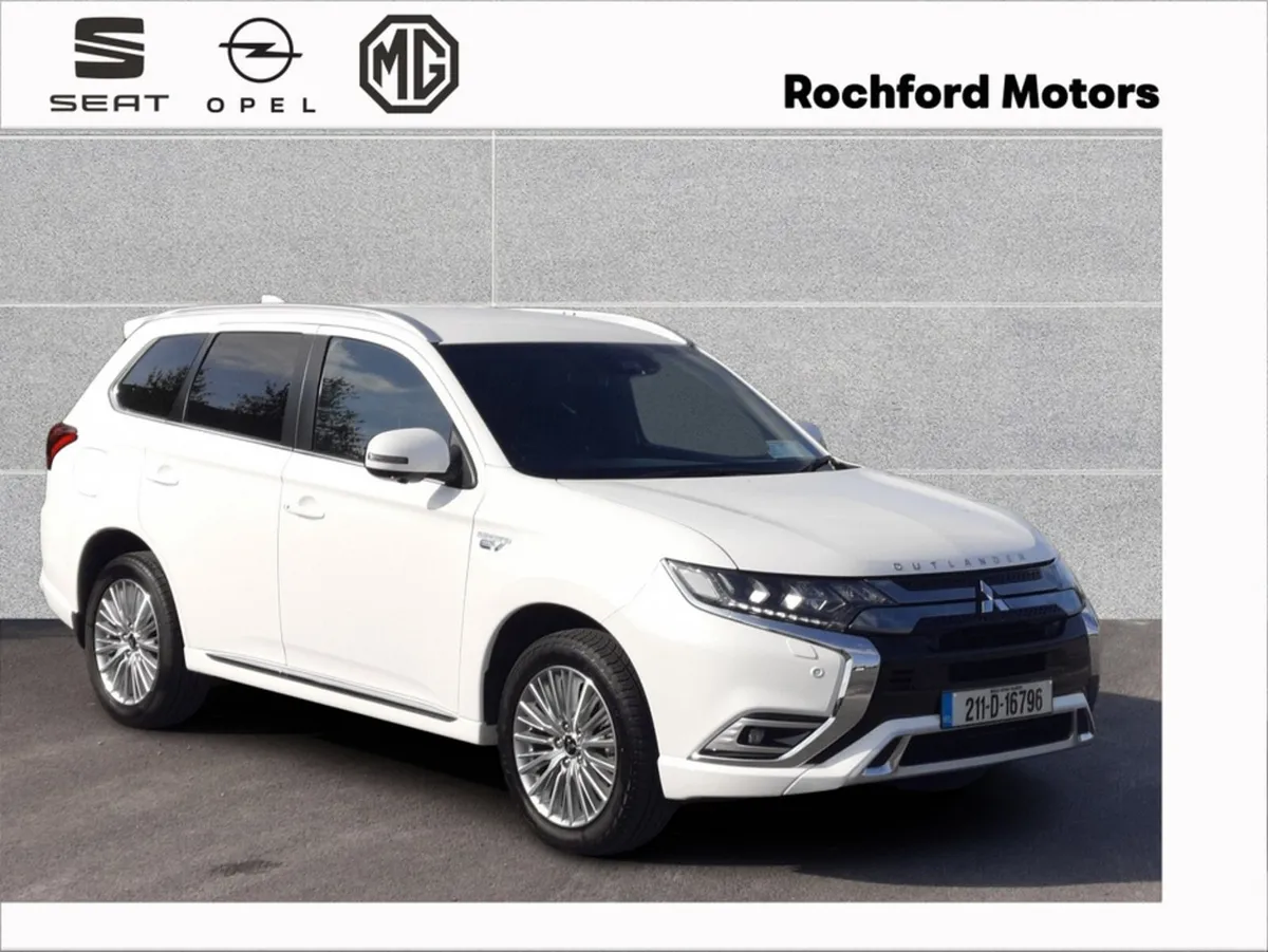 Mitsubishi Outlander OUTL PHEV INSTYLE 4DR A AUTO - Image 1