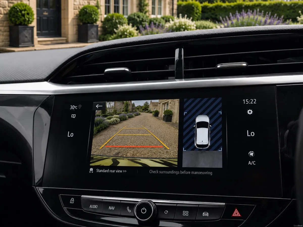 2022 Corsa Electric Elite Premium 50KWH - Image 5