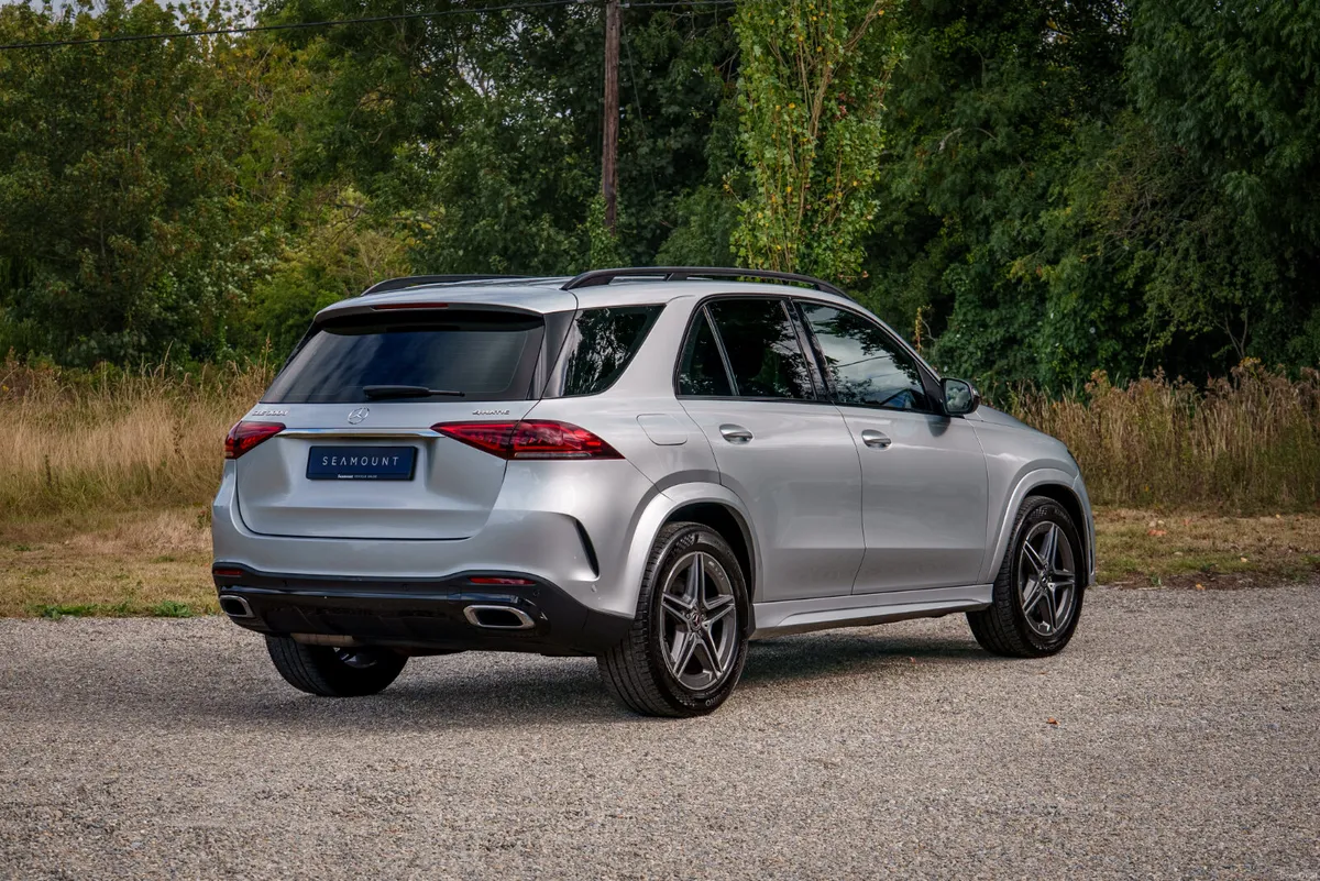 2019 Mercedes-Benz GLE 300d AMG Night Edition - Image 4