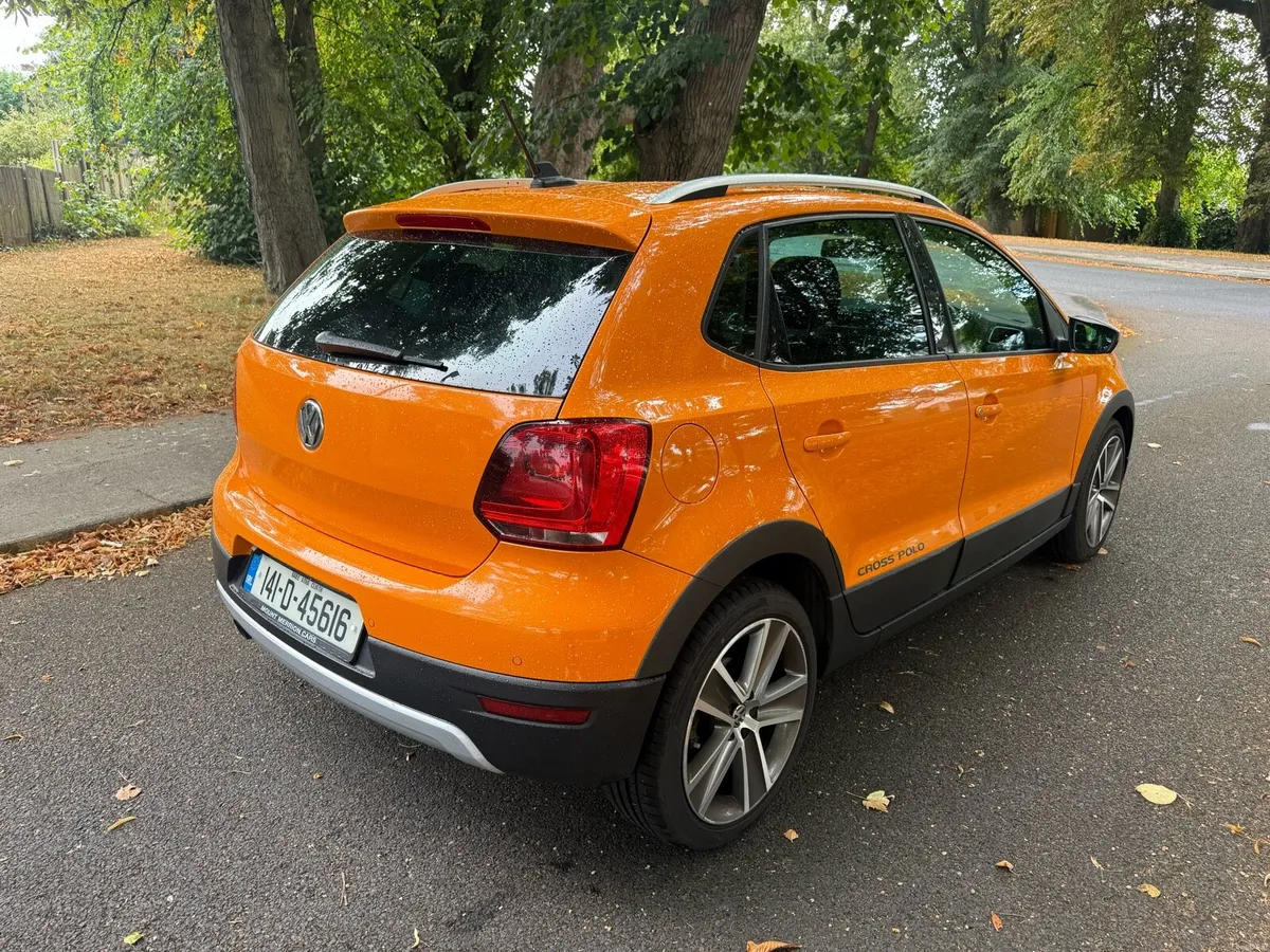 Volkswagen Polo Cross - Image 4