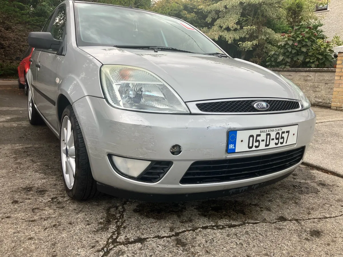 Ford fiesta - Image 5