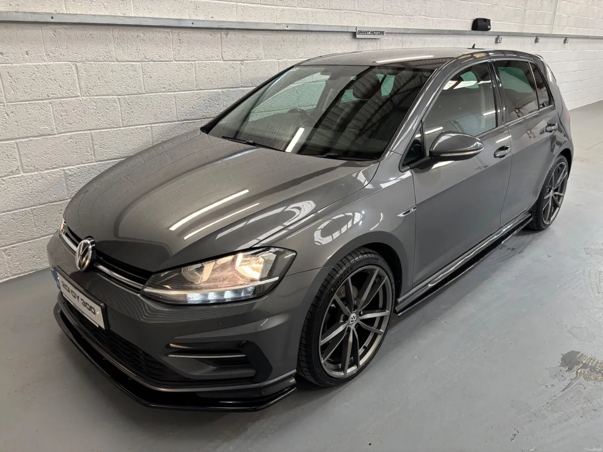 2020 (201) Volkswagen Golf | R-Line | Massive Spec - Image 3