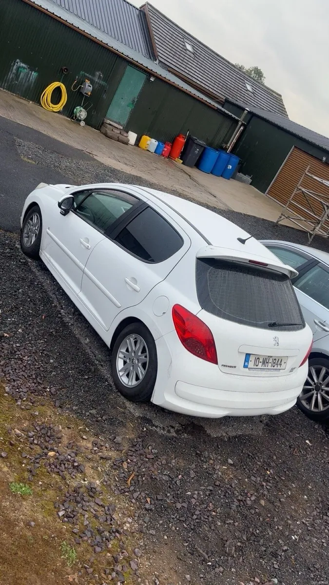 Peugeot 207 - Image 3