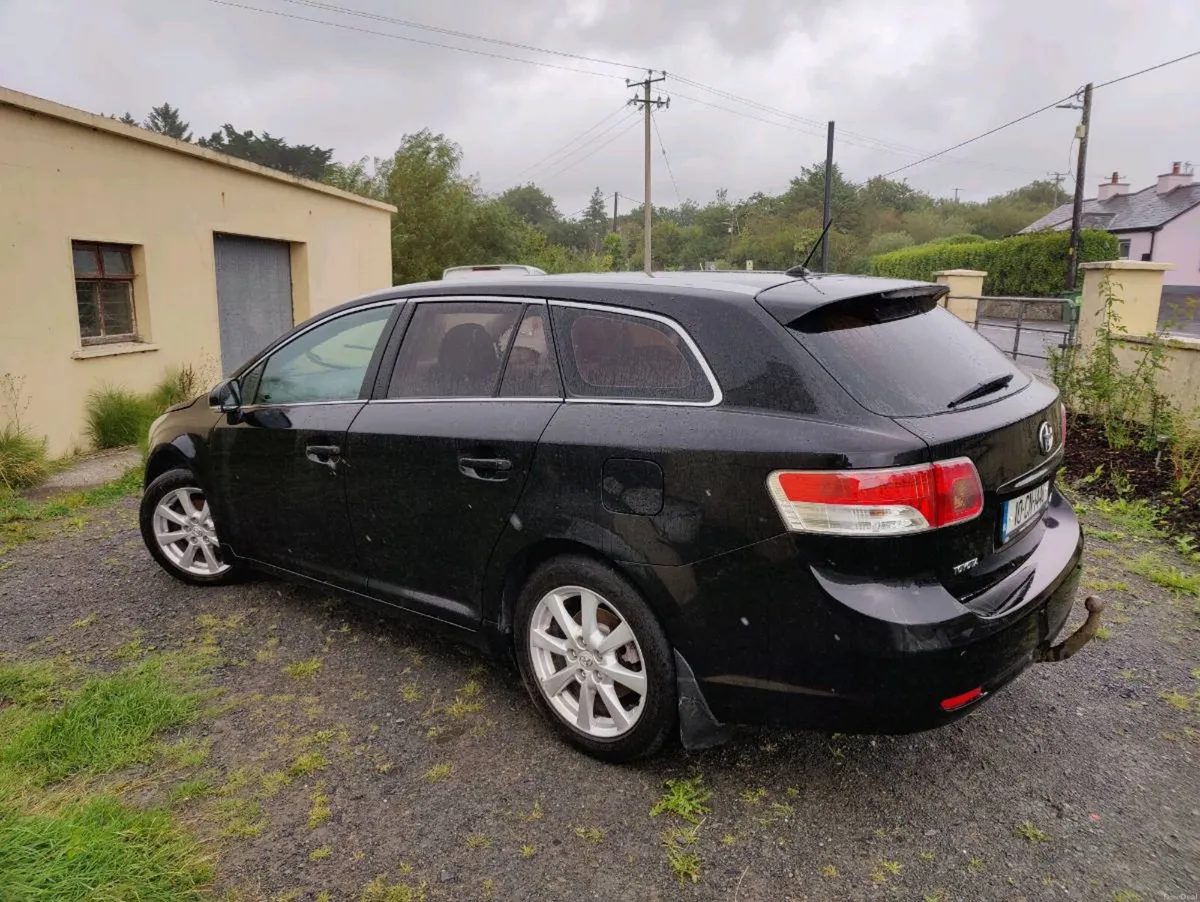 Toyota Avensis 2.0 D-4D Estate – 2010 - Diesel - Image 3