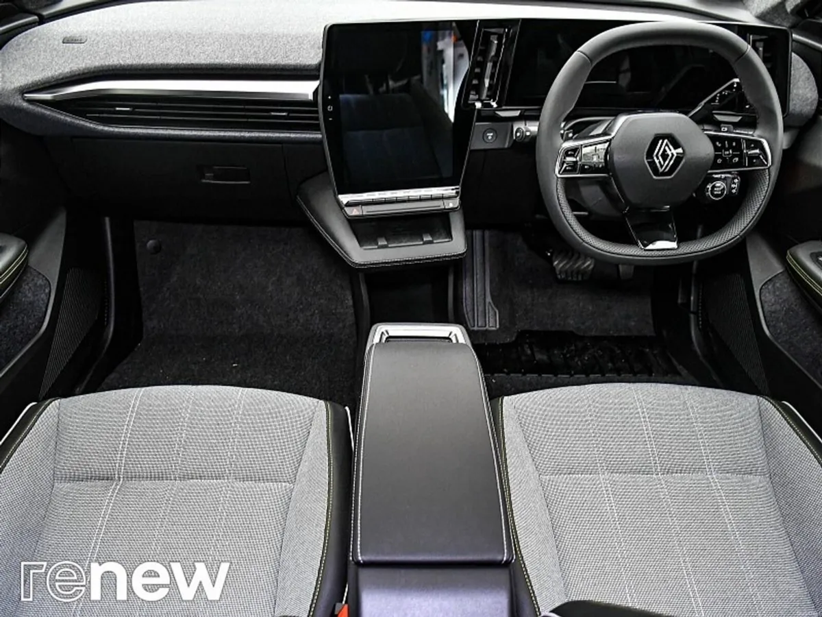 Renault Scenic E-Tech Techno 60kWh 170hp - Image 2