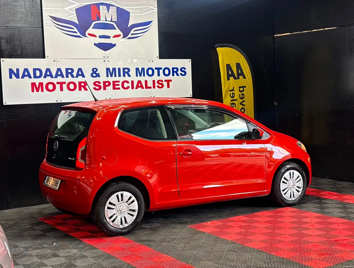2016 Volkswagen up ! Auto - Image 3